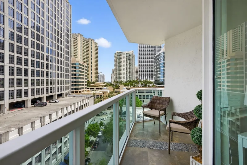 350 SE 2nd St #1030, Fort Lauderdale, FL 33301, Fort Lauderdale, Florida, United States. - Photo 16