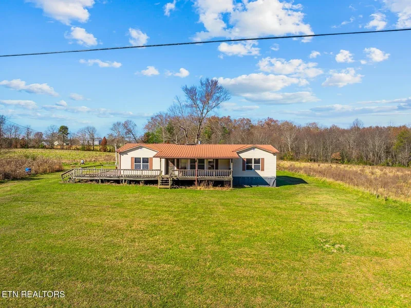 15649 Lantana Rd, Crossville, TN 38572, Crossville, Tennessee, United States. - Photo 18