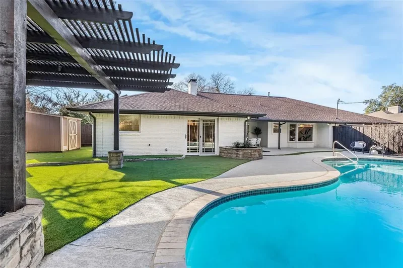 4341 Boca Bay Drive, Dallas, Texas, United States. - Photo 32