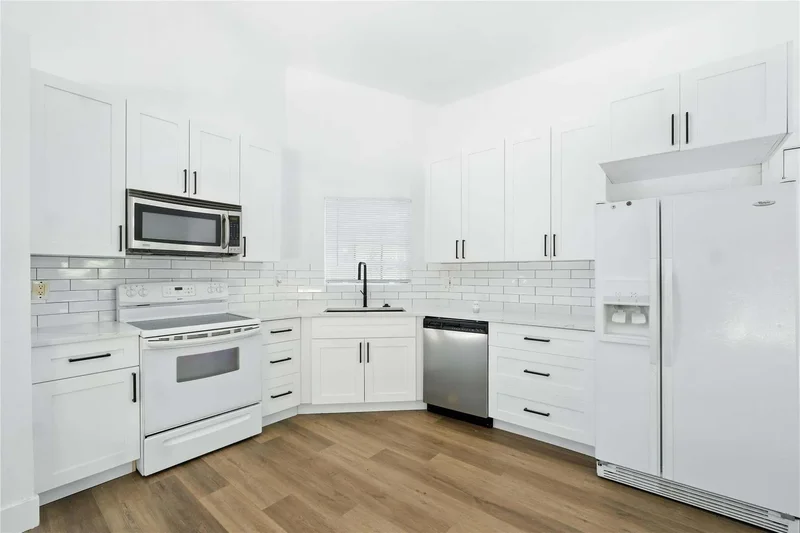 5172 NW 53rd Ave, Coconut Creek, FL 33073, Coconut Creek, Florida, United States. - Photo 24