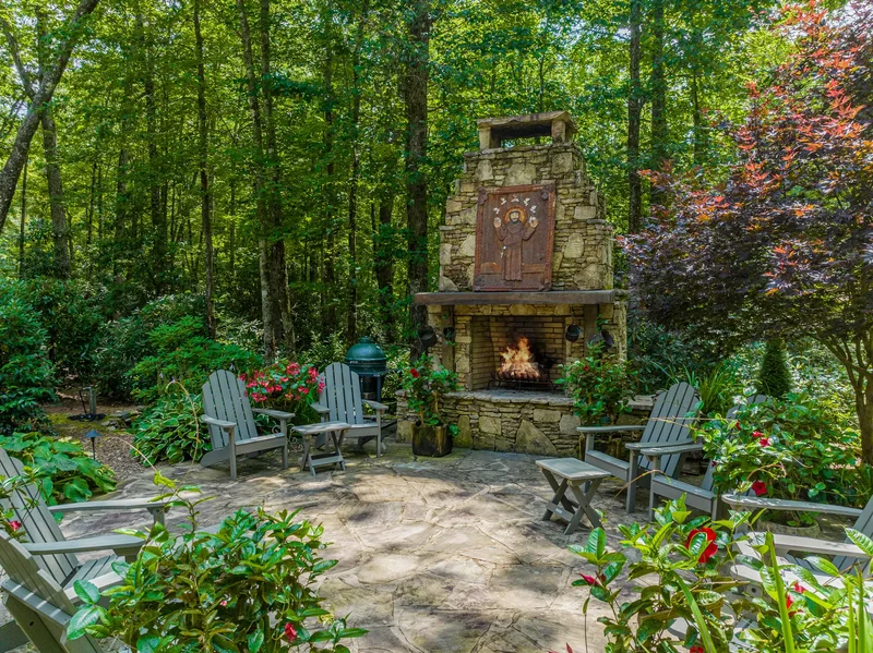 285 Streamside 'Drive, Cashiers, NC 28717, Highlands, North Carolina, United States. - Photo 9