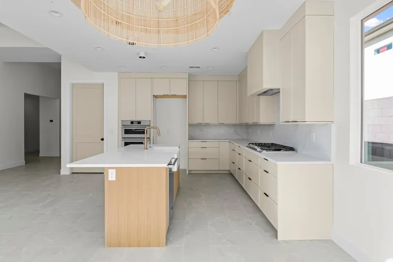 4855 W 1930 S, Hurricane, Utah, United States. - Photo 12