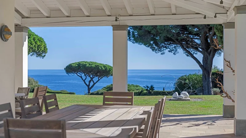 Mediterranean Villa With Sea View In Ramatuelle, Gulf Of Saint Tropez