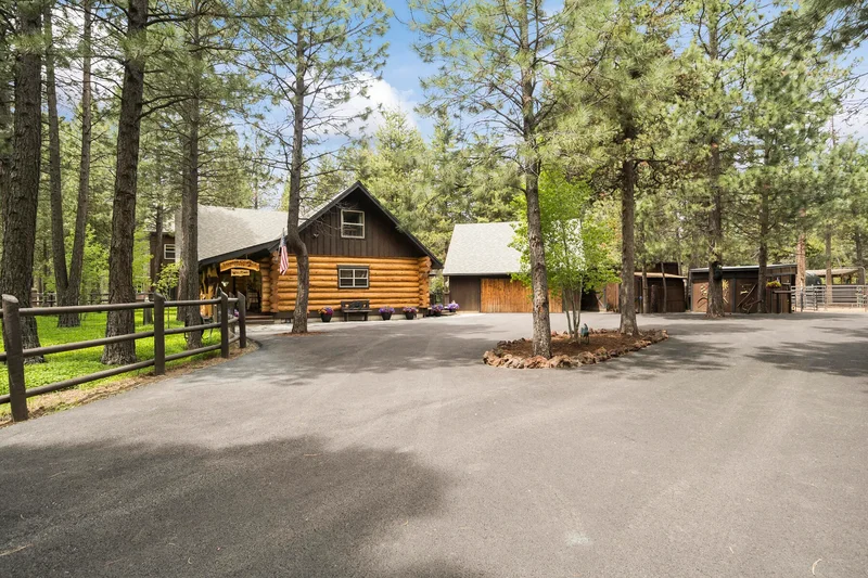 16864 Covina Road, Sunriver, Oregon, United States. - Photo 66
