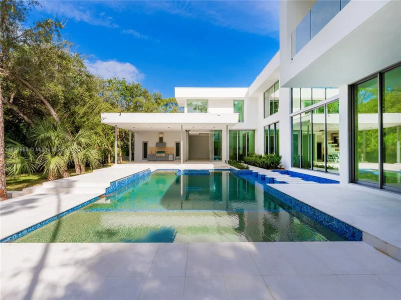 6720 SW 98th St, Coral Gables, Florida, United States. - Photo 19