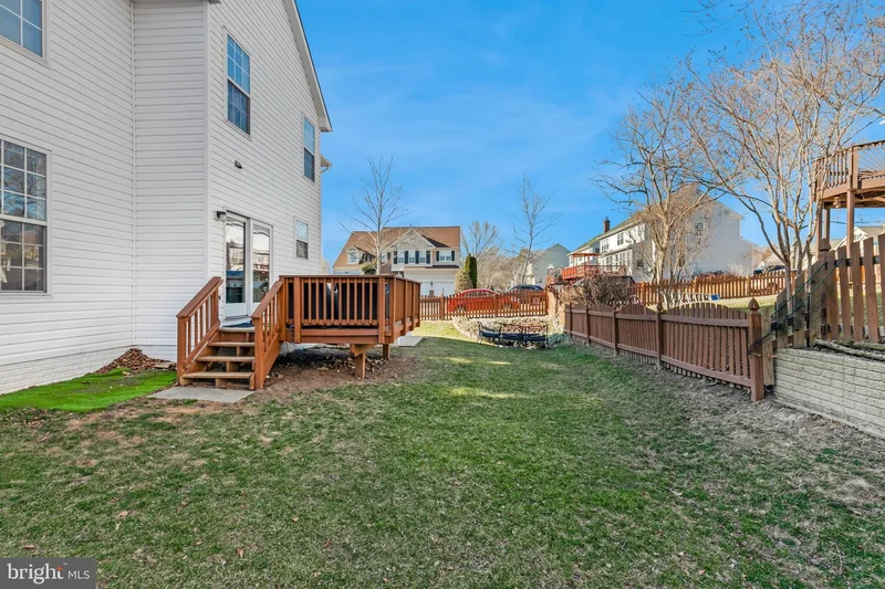 25900 Rickmansworth Lane, Chantilly, VA 20152, Chantilly, Virginia, United States. - Photo 36