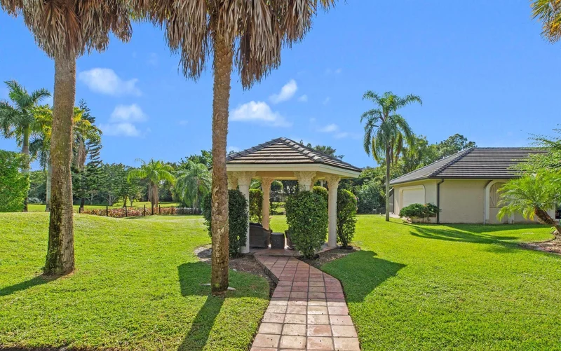14334 Wellington Trace, Wellington, Florida, United States. - Photo 33