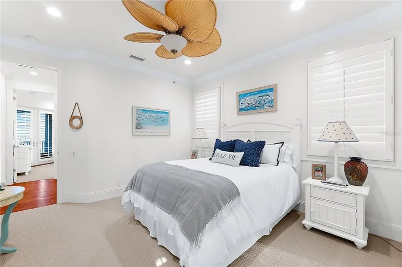 757 Hideaway Bay Drive, Longboat Key, FL 34228, Longboat Key, Florida, United States. - Photo 33
