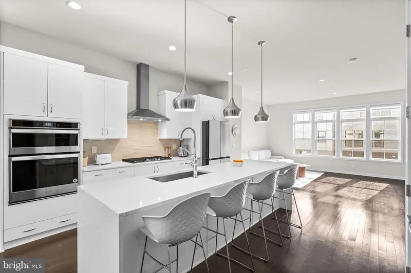 7509 SAWYER FARM WAY WAY #2002, MCLEAN, VA 22102, McLean, Virginia, United States. - Photo 10