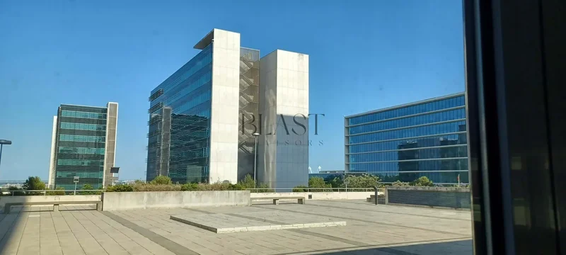 Lisboa, Parque das Nacoes, Lisbon, Portugal. - Photo 7