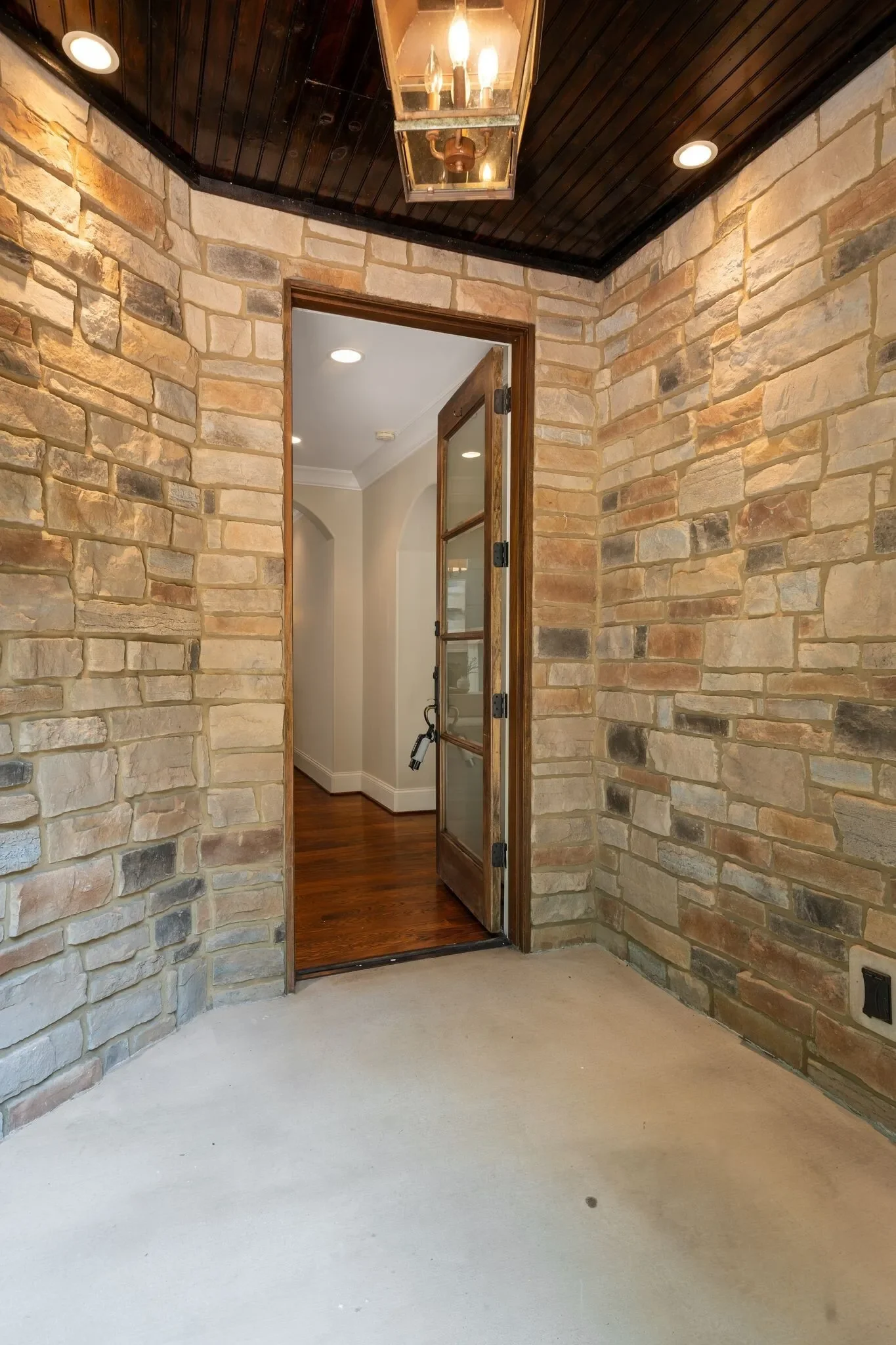 Gallery photo 5