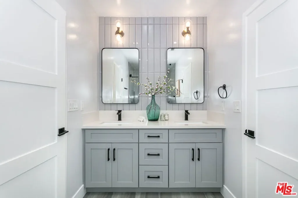 732 N Cherokee Avenue, Los Angeles, California, United States. - Photo 24