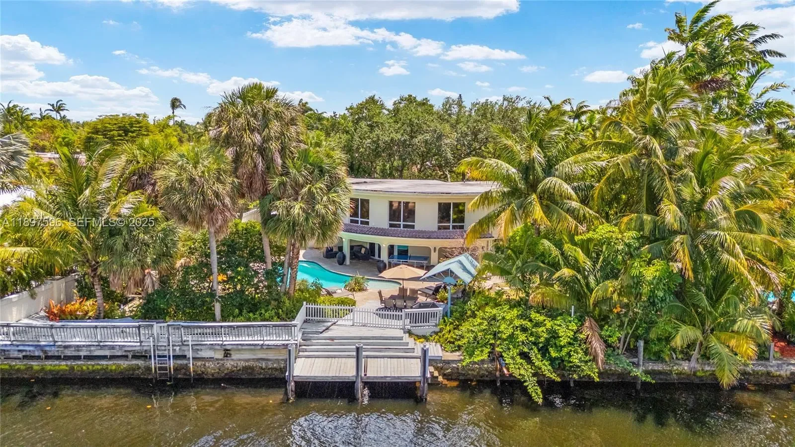 1809 Coral Gardens Dr, Fort Lauderdale, Florida, United States. - Photo 32
