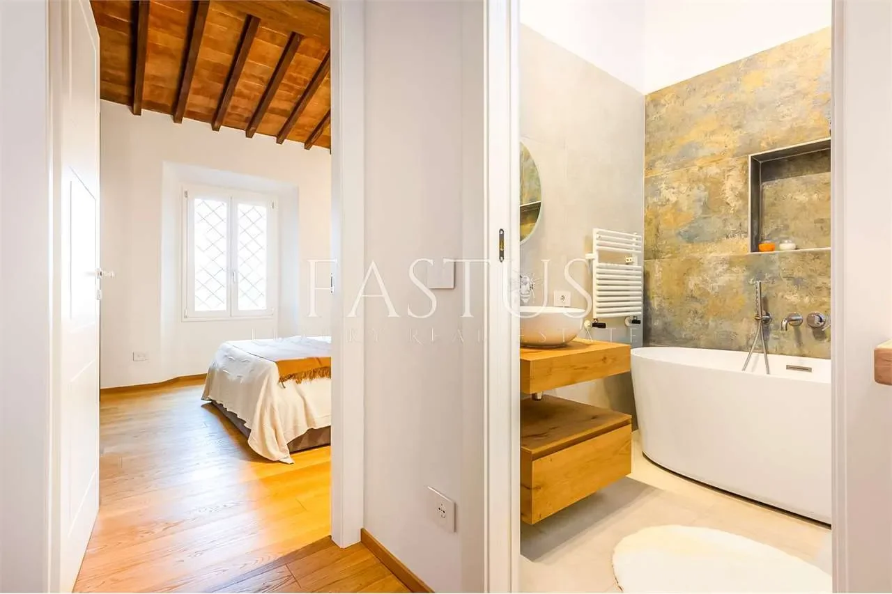 Gallery photo 3