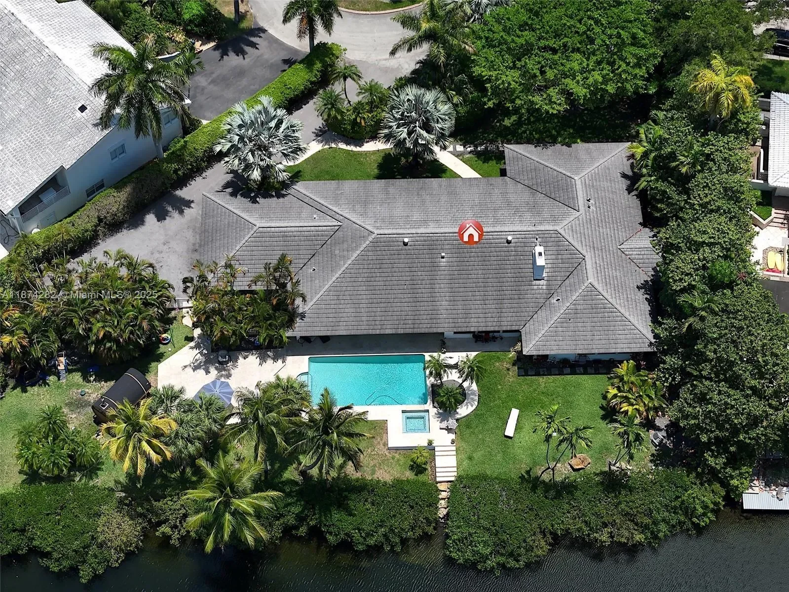 415 Rovino Ave, Coral Gables, Florida, United States. - Photo 7