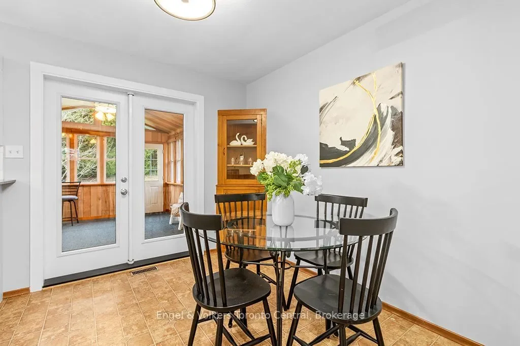 596 6TH Avenue W, Owen Sound, Ontario, Canada. - Photo 15