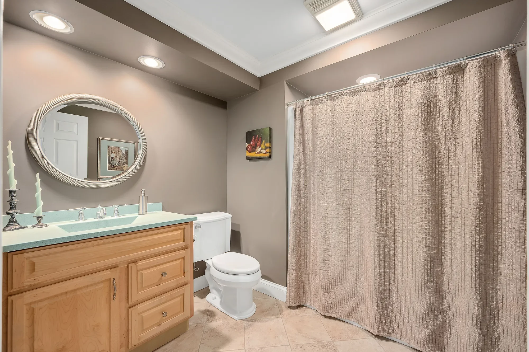 802 Kenmare Drive , Burr Ridge, IL 60527, Burr Ridge, Illinois, United States. - Photo 12