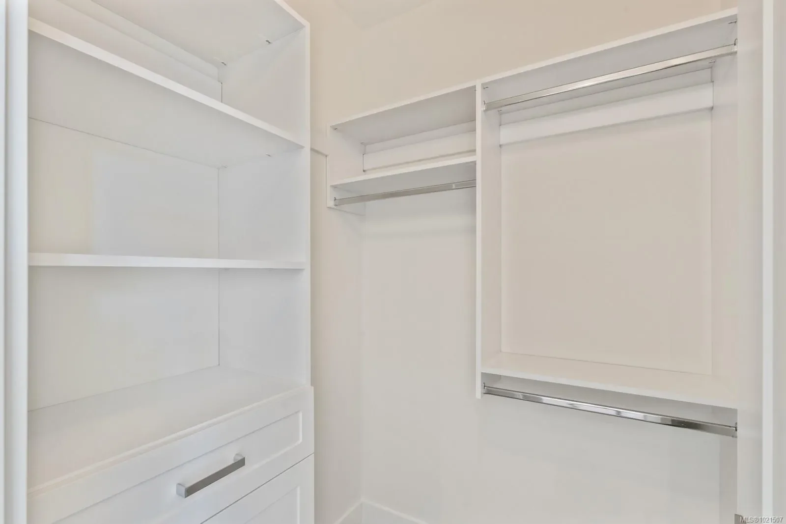 2770 Vantilburg Cres 102, Langford, British Columbia, Canada. - Photo 2