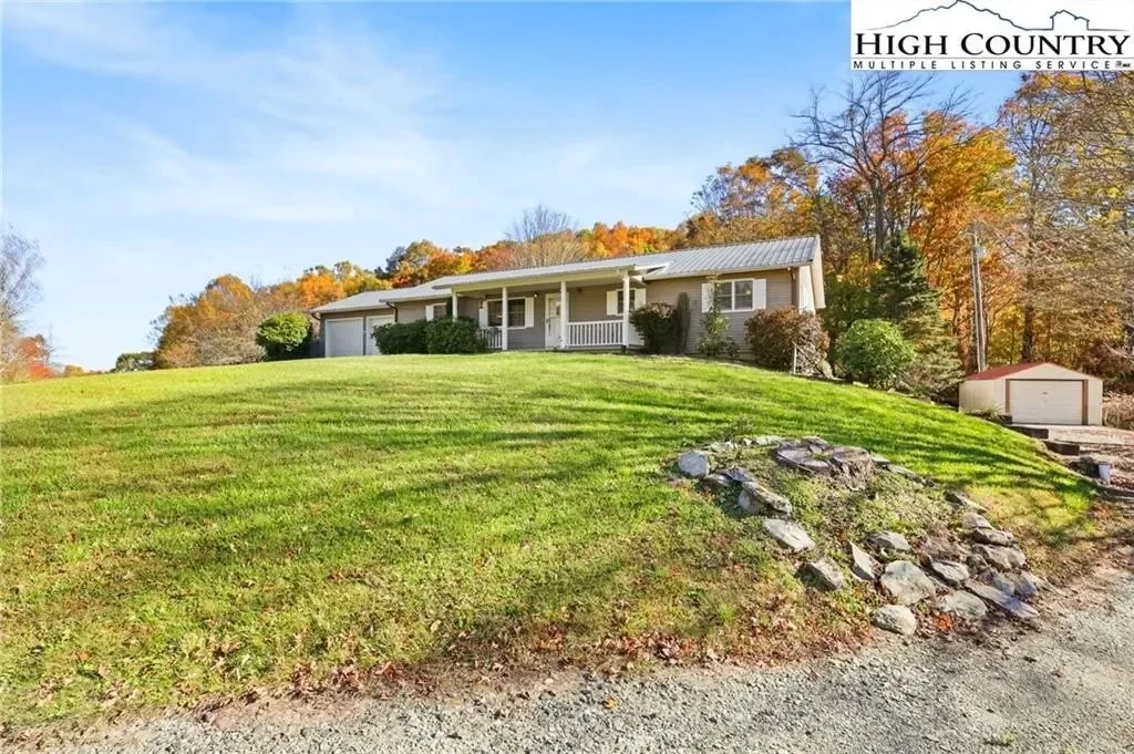 762 George Eggers Road, Banner Elk, NC 28604, Banner Elk, North Carolina, United States. - Photo 3