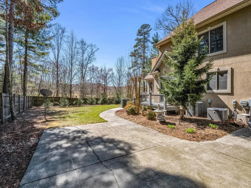84 Bloomingdale Drive, Fletcher, NC 28732, Fairview, North Carolina, United States. - Photo 40