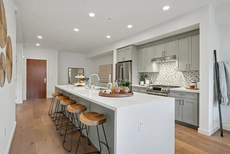 400 El Camino Real, Belmont, California, United States. - Photo 7