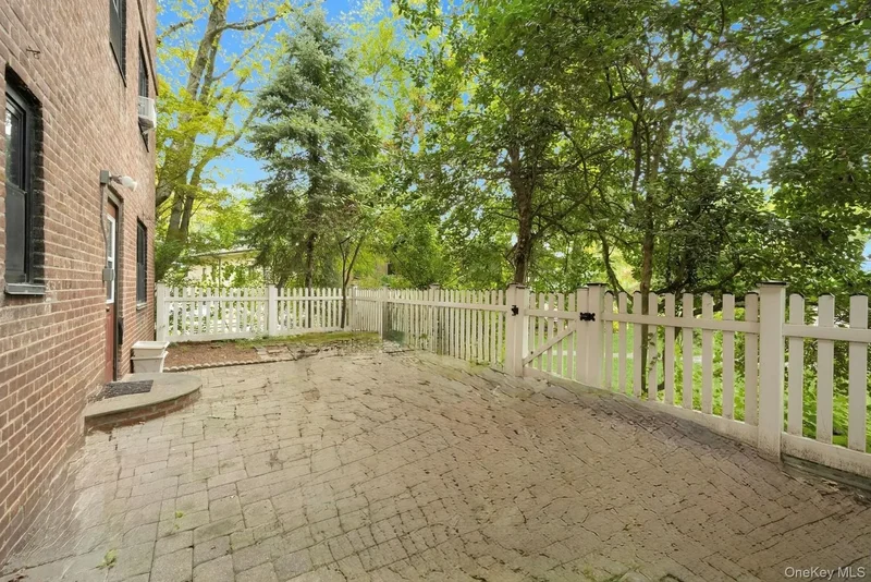 6 Manchester Road #1, Eastchester, New York, United States. - Photo 33
