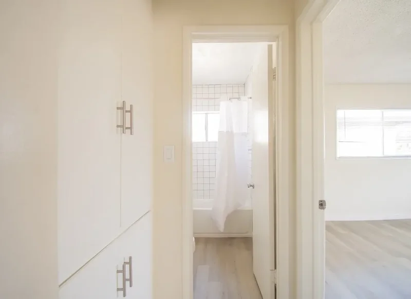 906 E Imperial, El Segundo, CA 90245, El Segundo, California, United States. - Photo 22