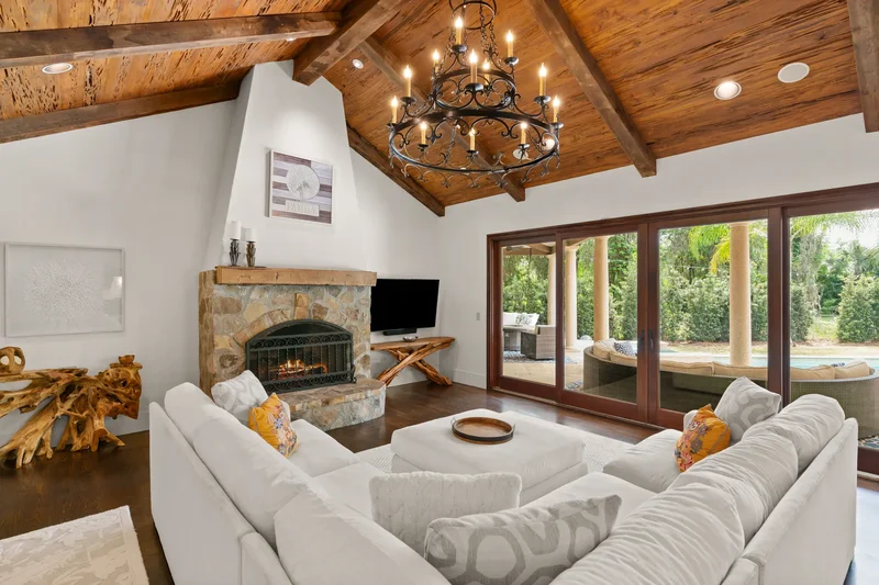 305 Hawkins Island Drive, Saint Simons Island, GA 31522, St. Simons, Georgia, United States. - Photo 13