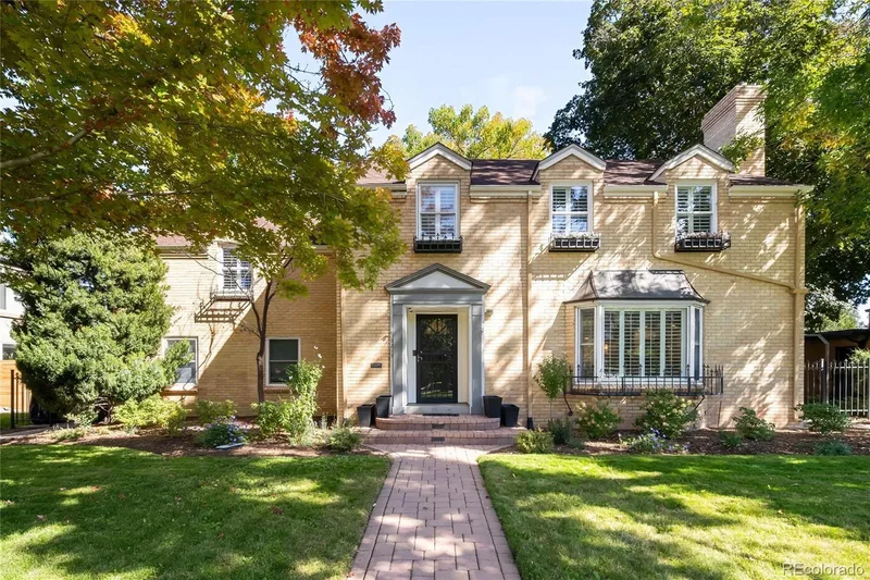 2212 Monaco Street, Denver, Colorado, United States. - Photo 39