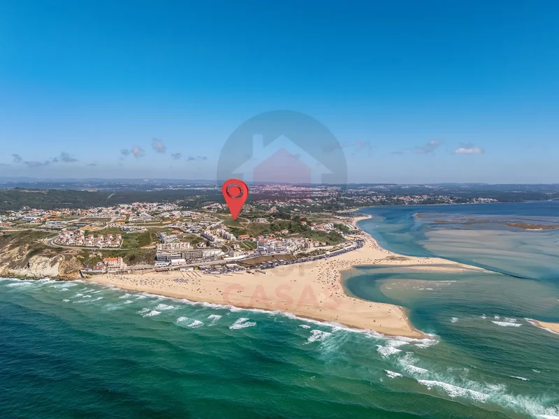 Foz do Arelho, Leiria District, Portugal. - Photo 2