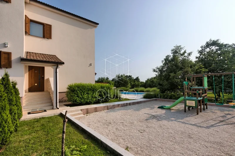 Stokovci, Istria County, Croatia. - Photo 11