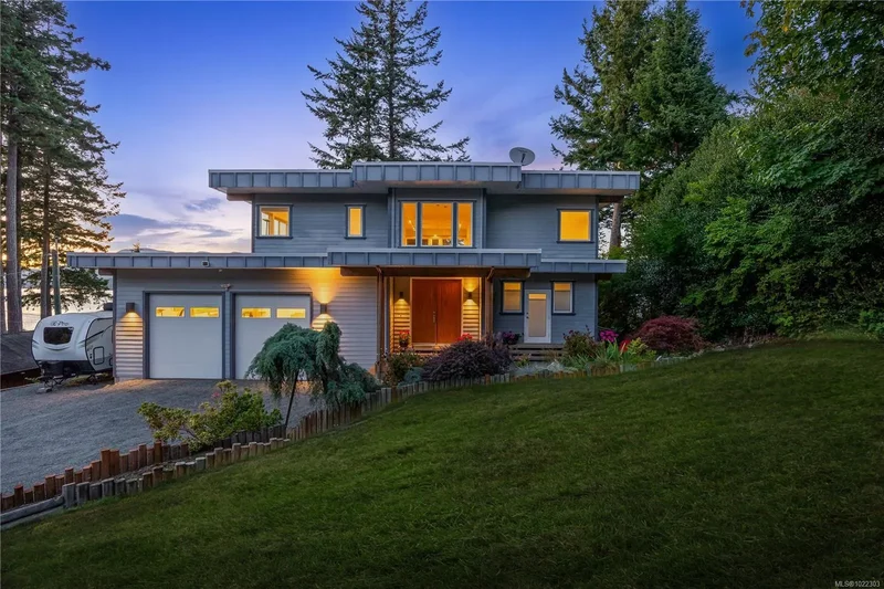 5898 Race Point Rd, Campbell River, British Columbia, Canada. - Photo 25