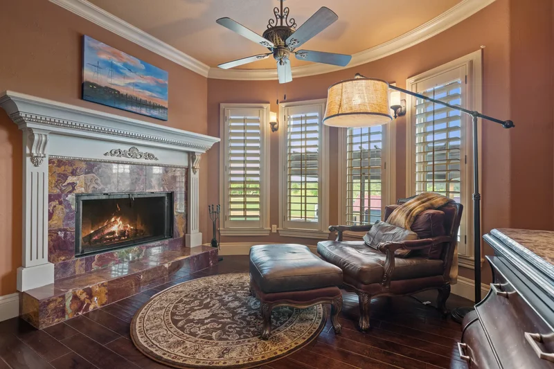 481 Chimney Cove Drive , Marble Falls, TX 78654, Marble Falls, Texas, United States. - Photo 14