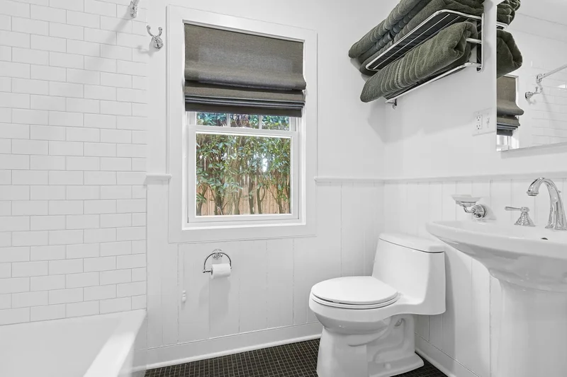 16 Miller Ln, East Hampton, New York, United States. - Photo 18