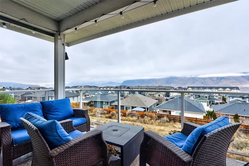 2016 Galore Crescent, Kamloops, British Columbia, Canada. - Photo 9