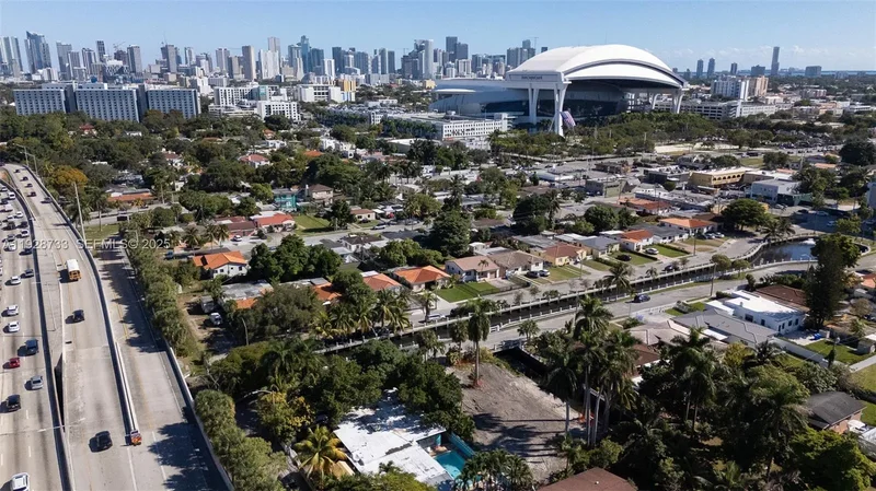 848 NW 18th Ave, Miami, Florida, United States. - Photo 22