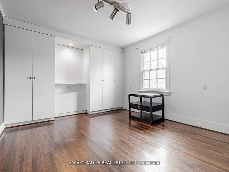 2 Silverwood Avenue, Toronto, ON, M5P 1W4, CANADA, Toronto, Ontario, Canada. - Photo 43
