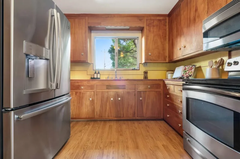 21 Colorados Drive, Millbrae, California, United States. - Photo 17