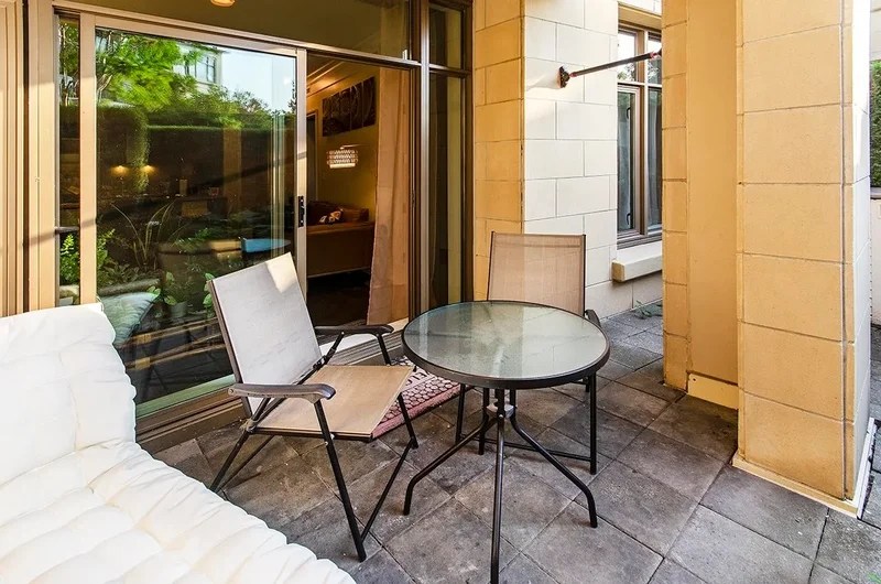 540 Waters Edge Crescent 103, West Vancouver, British Columbia, Canada. - Photo 8