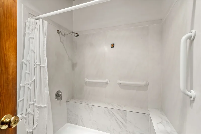 31 Calle Cantando, Santa Fe, NM 87508, Santa Fe, New Mexico, United States. - Photo 17