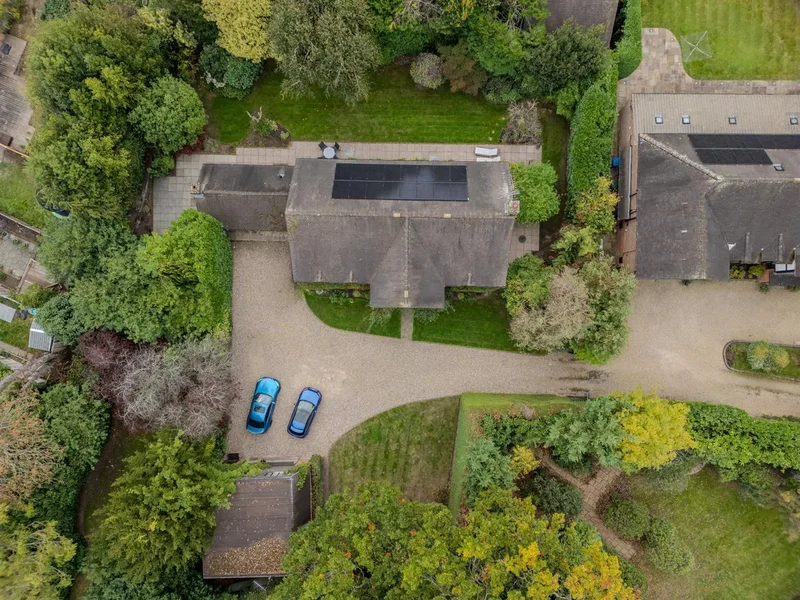 Gordon Avenue, Stanmore, England, United Kingdom. - Photo 19