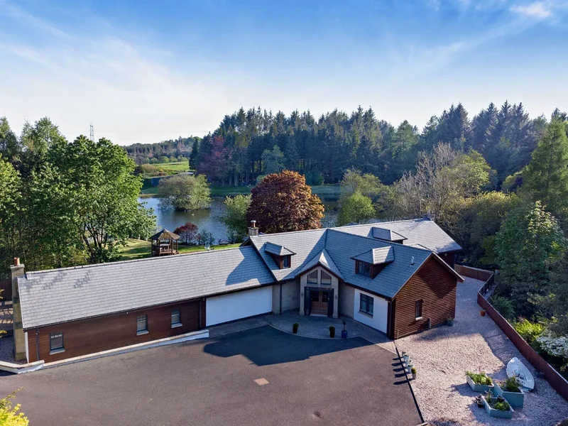 Lochside House, West Glen Road, Houston, Johnstone, Renfrewshire, Houston, Scotland, United Kingdom. - Photo 18