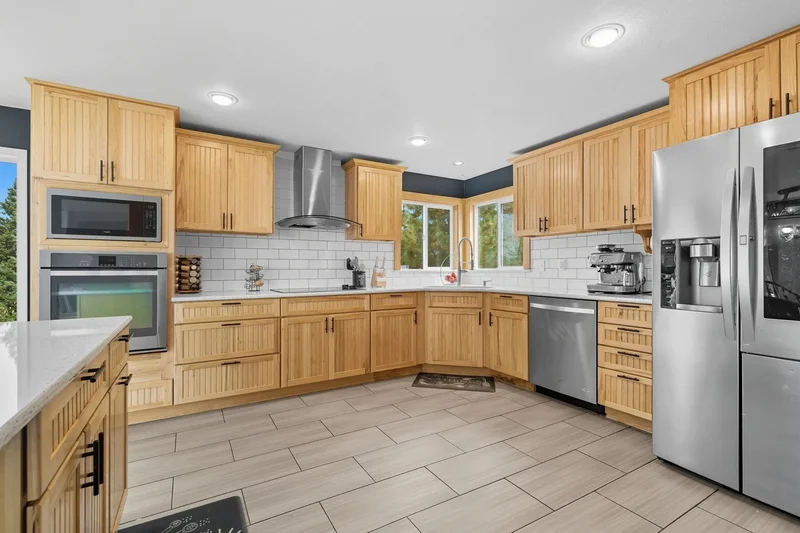 17210 E Foothills Rd, Newman Lake, WA 99217, Spokane, Washington, United States. - Photo 23