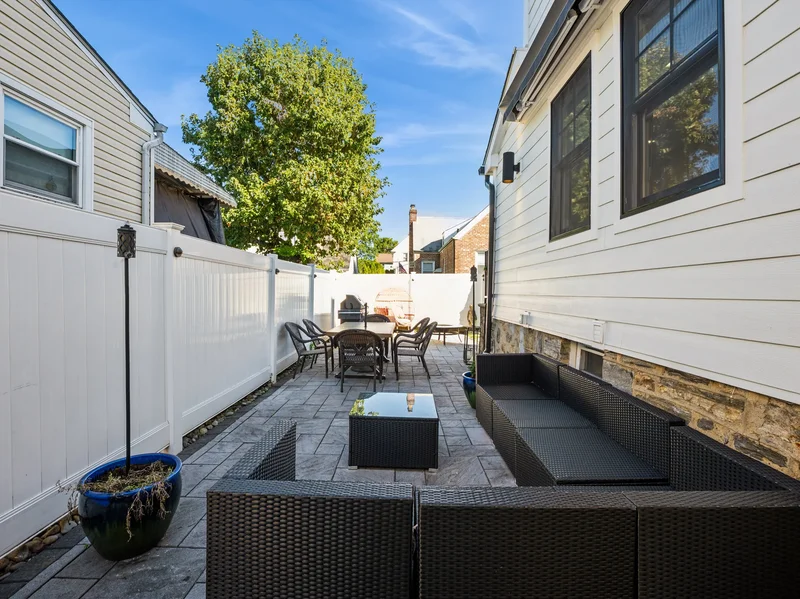 127 Villa Avenue, Yonkers, NY 10704, Yonkers, New York, United States. - Photo 36