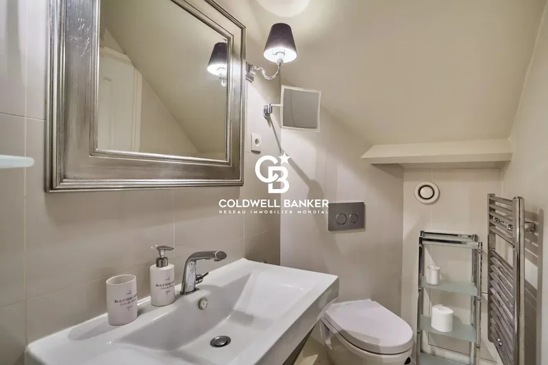 Paris, Île-de-France, France. - Photo 10