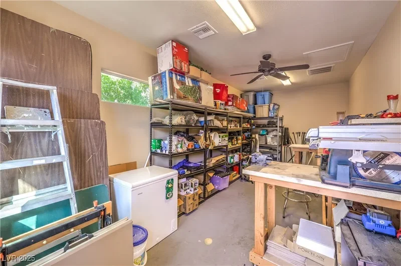 2699 Ivoryhill Street, Las Vegas, Nevada, United States. - Photo 55