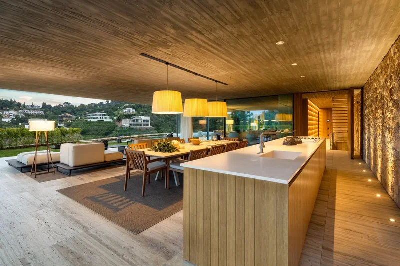 Luxury villa in El Madroñal