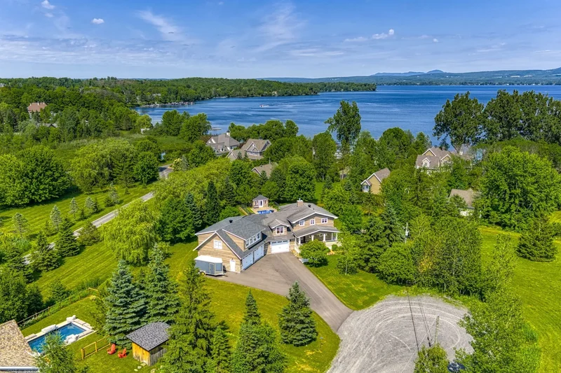4 Rue Alarie, Lac-Brome, Quebec, Canada. - Photo 50