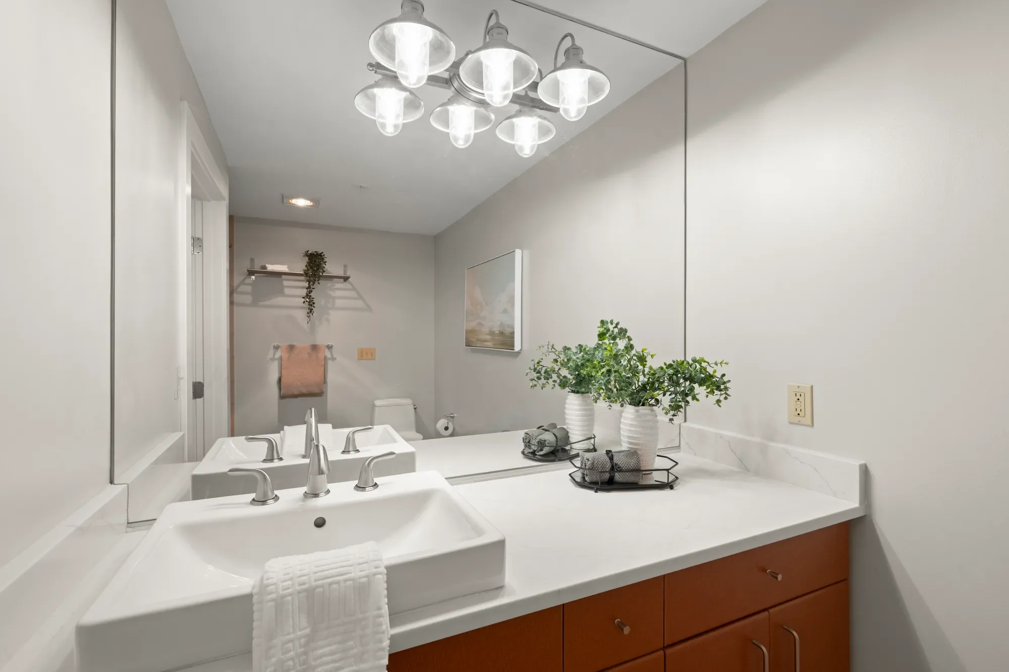 1550 Eastlake Ave E Unit #105 , Seattle, WA 98102, Seattle, Washington, United States. - Photo 11