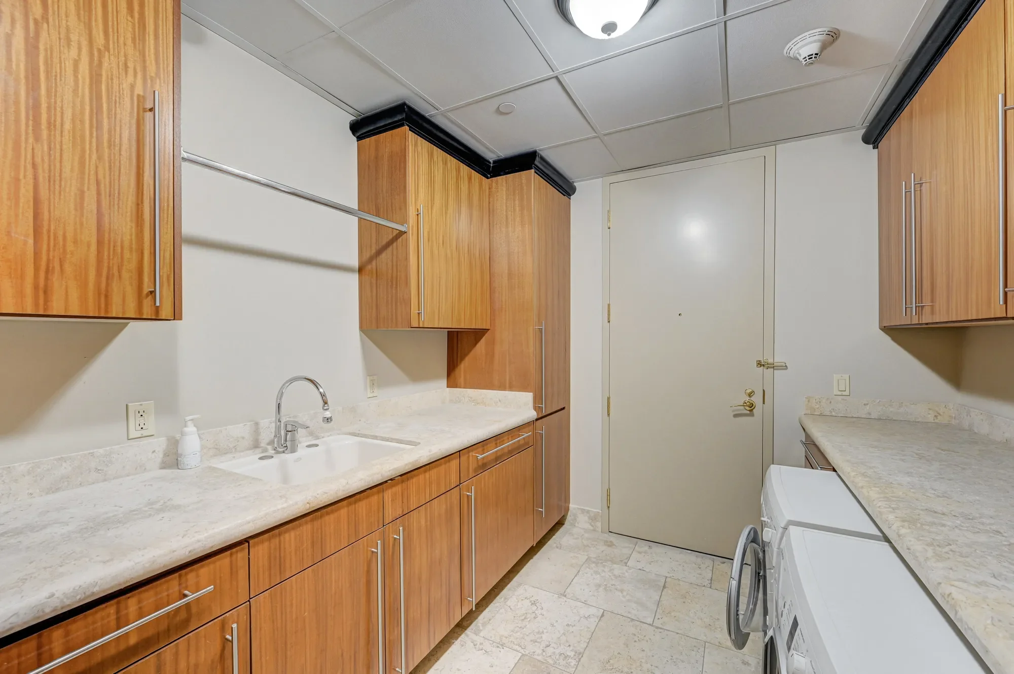 9101 Alta Dr #502, Las Vegas, NV 89145, Las Vegas, Nevada, United States. - Photo 38